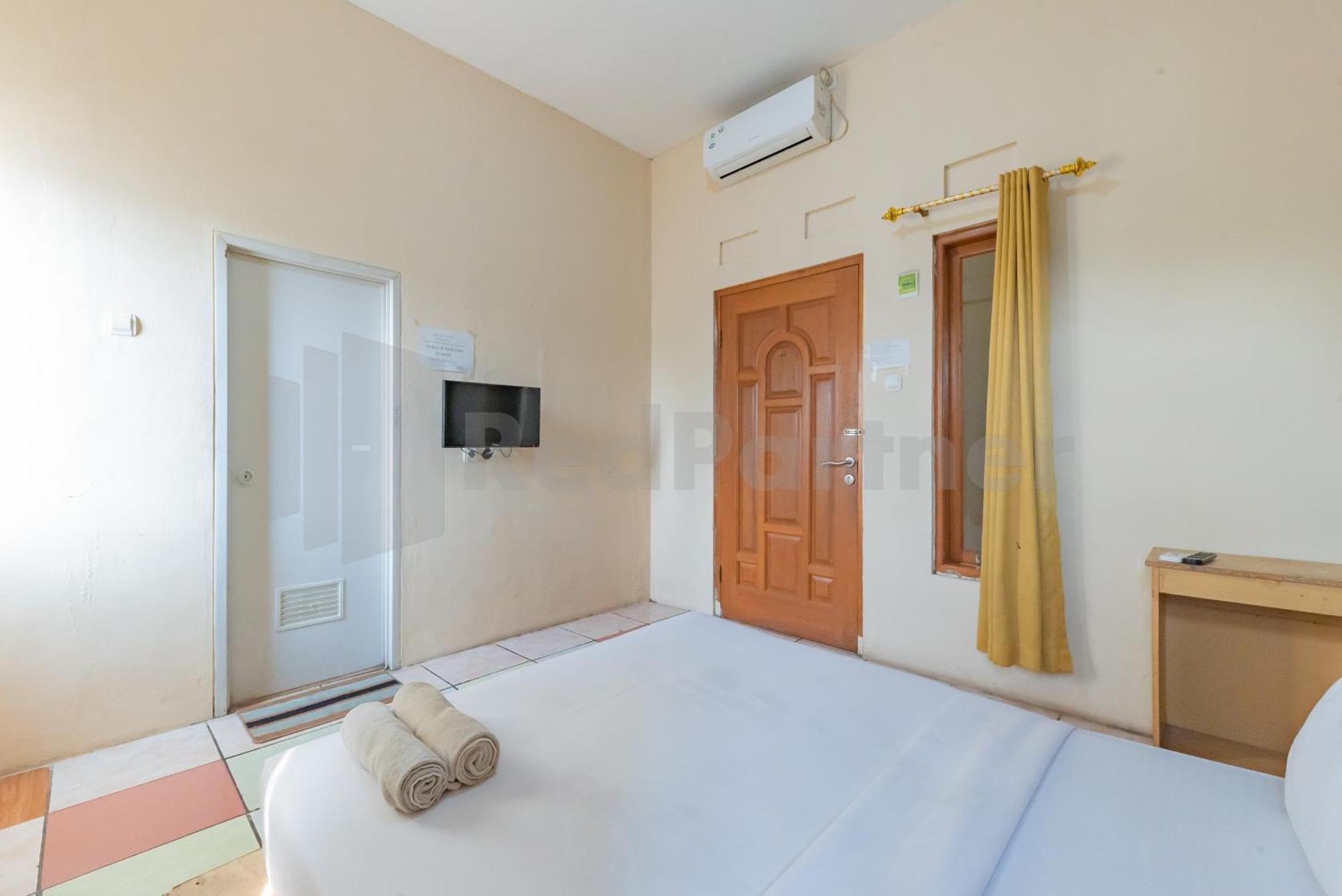 Wisma Alamanda Near Terminal Cicaheum Redpartner Бандунг Екстериор снимка